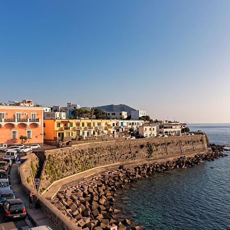 Hotel Nettuno Forio  Bagian luar foto