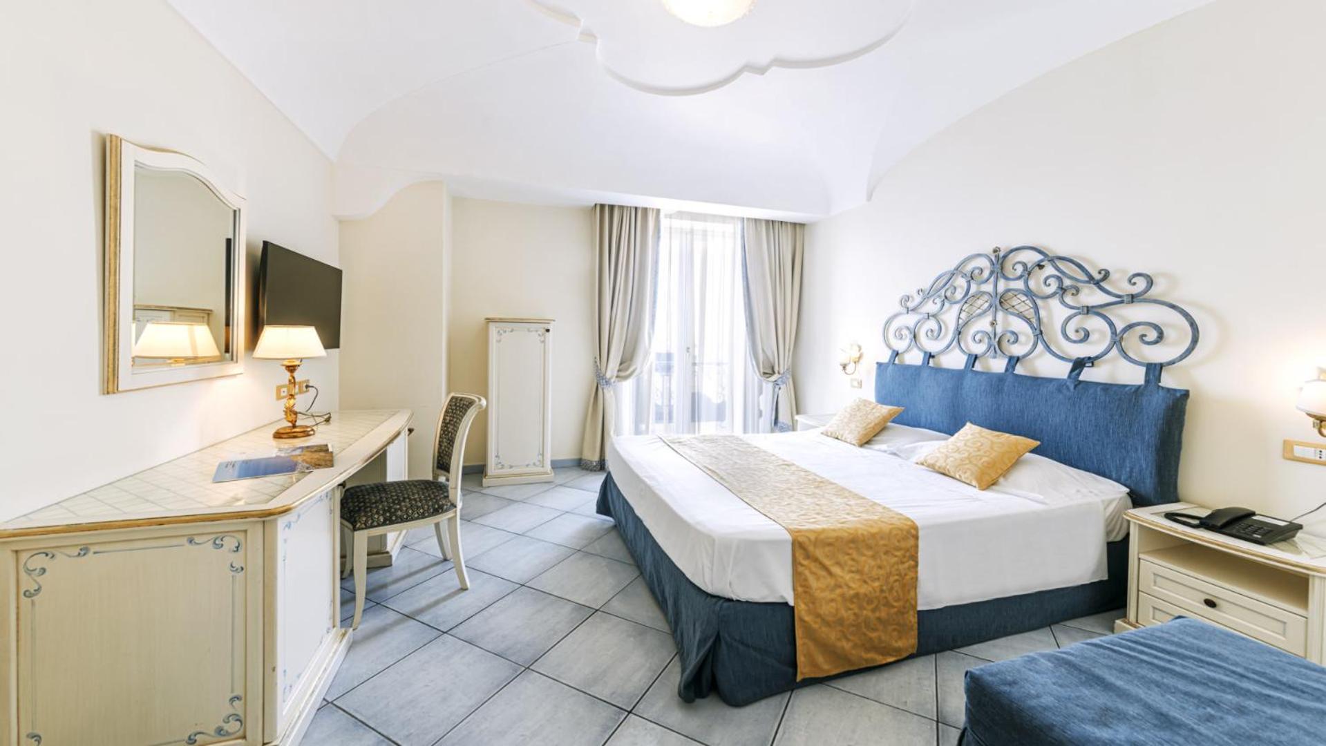 Hotel Nettuno Forio  Bagian luar foto